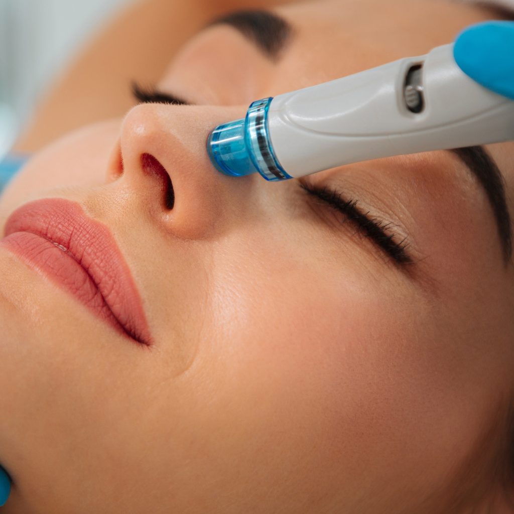 What Does a HydraFacial Do for Radiant Skin? The Complete Guide to This Revolutionary Deep Penetration Treatment