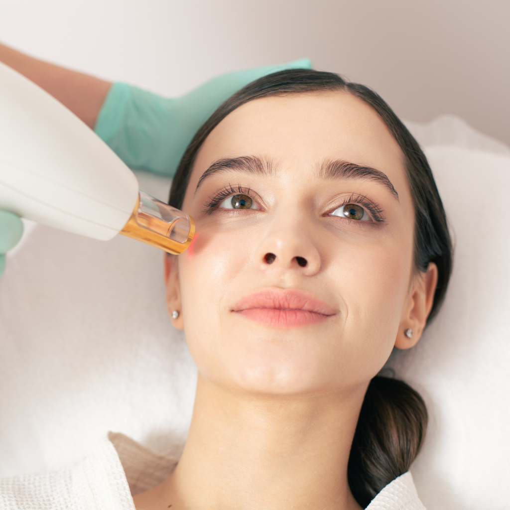 How to Remove Stretch Marks: Effective Treatment Options to Get Rid of Them