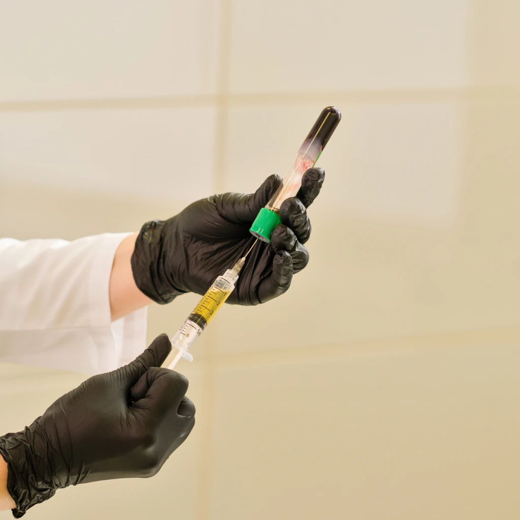 Platelet-Rich Fibrin (Advanced Regenerative Therapy) Vs Platelet-Rich Plasma (Regenerative Therapy): What’s the Difference?